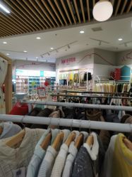 -孩子王(龙湖滨江天街店)