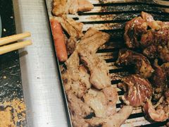 -臻牛烤肉