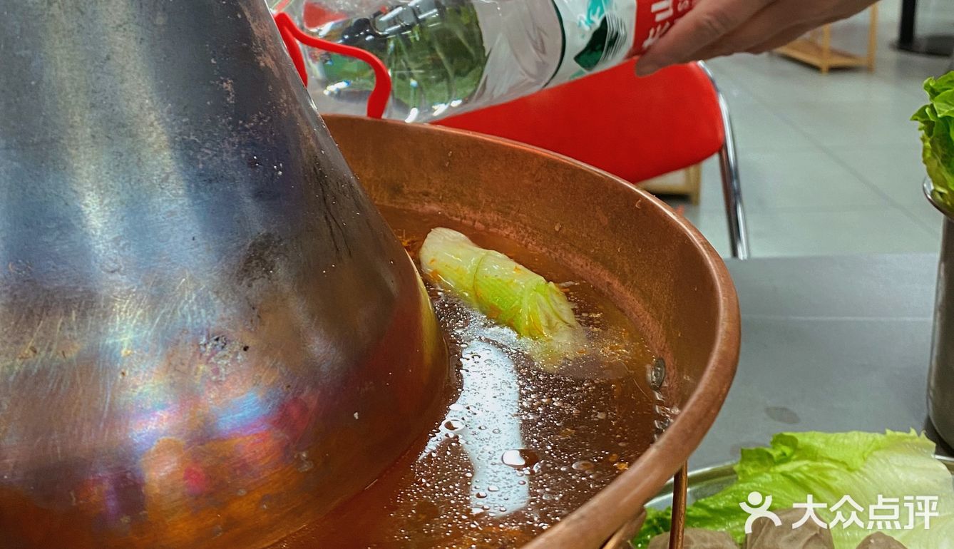 番禺探店｜超有年味的老铜炉涮肉火锅🏮