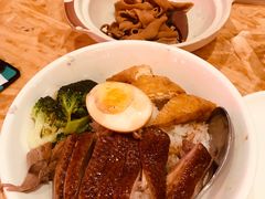 金牌鹅肉饭-陈鹏鹏潮汕菜(宝安机场T3航站楼店)