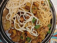-楼兰古丽·新疆拌面·清真(华阳城店)
