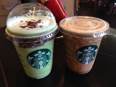红豆抹茶&低脂摩卡-星巴克臻选(济南恒隆店)