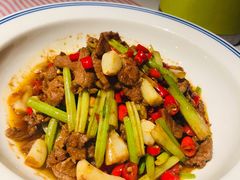 土芹菜炒黄牛肉-湘语·湖南家常菜(新洲店)