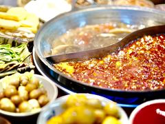 鸳鸯锅-四小区火锅·巷子里的重庆火锅(花照壁店)