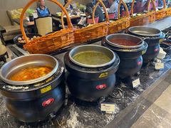 -美食汇海鲜自助餐厅·小龙虾烧烤(富力万达文华酒店)