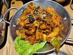 鱿鱼炒五花肉-富乐满韩国正宗炸鸡韩国料理(虹泉路店)