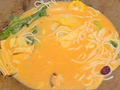 -云荷里·蒸汽石锅鱼·云南菜(中发百旺店)