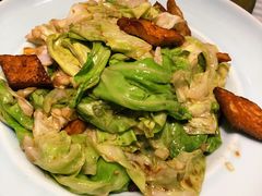 锅包菜炒馕-巴依老爷新疆美食(常营店)