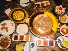 -猪啊牛呀羊啊铜盘烤肉(正大广场店)