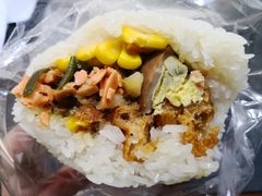 特色综合味饭团-秋英饭团(大庙新村店)