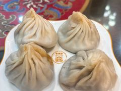 -笑来喜馄饨小笼工坊(通扬路店)