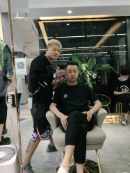 -V+SALON造型