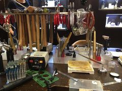 -十八字金·银饰·拼豆·开蚌DIY(魏公芳华里店)