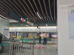 -汉中路(地铁站)