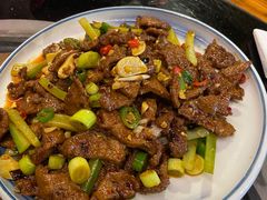 -人民公社铁锅炖·东北菜(卫国道店)