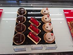 -Salon de The de Joel Robuchon(外滩18号店)