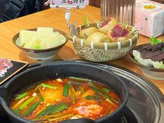 -黔三一夺夺粉酸汤火锅(百信店)