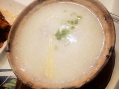 -新大咀港式茶餐厅(宝山万达店)