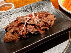 -萨拉伯尔(燕莎友谊商城店)