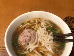 -矮子粉店1985·长沙米粉(湘春路店)