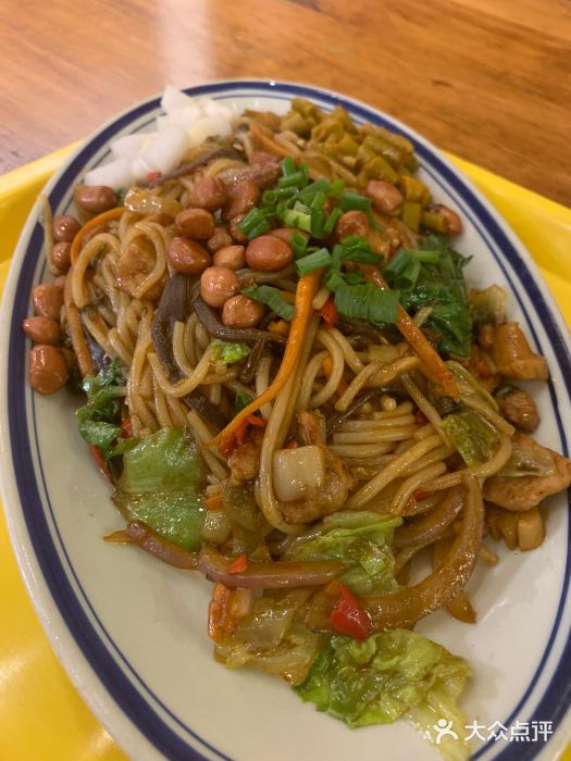 螺公堂(昌泰店)招牌炒螺丝粉图片