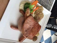iphone_upload_pic-LENBACH兰巴赫西餐啤酒坊(大连星海广场店)