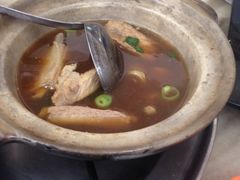 -新峰肉骨茶