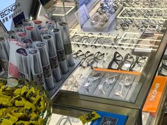 -世纪大明眼镜·林德伯格·蔡司官方授权店(武昌旗舰店)