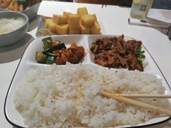 -雲物小食堂·精致云南小吃(金鹰店)