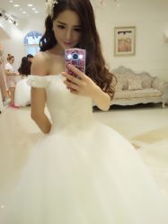 艾米丽新娘造型-艾米丽婚纱礼服