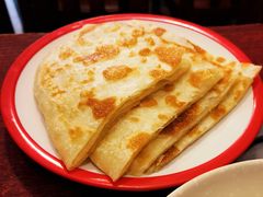 葱花饼-聚首堂·特色小吃·肘子·炙子烤肉烤串(什刹海德胜门店)