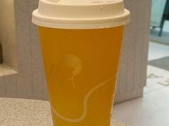 纯绿妍茶后-喜茶(北京华贸购物中心店)