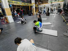 -超菲特健身工作室(晨月店)