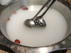 -烤圣自助美食音乐餐厅
