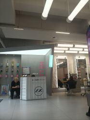 -Z.X HAIR SALON张新美业