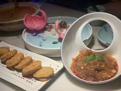 -韵秋荷(宝山龙湖天街店)