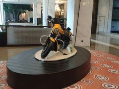 -上海虹桥西郊假日酒店