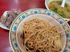 -金杨拉面王小吃面馆·牛三宝面·红烧牛肉粉