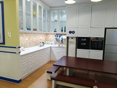 -小马快跑儿童托育中心(华润万家店)
