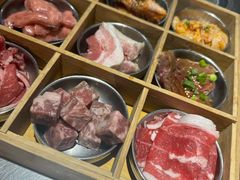 -马路牙子烧烤音乐酒馆(望京店)
