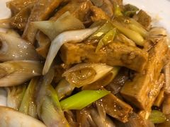 葱烧豆腐-三义和酒楼(千佛山店)