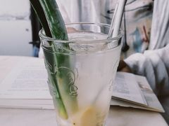-巴浪鱼咖啡馆 Local Fish