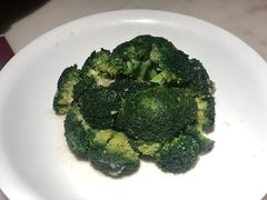 蒜蓉炒西兰花-绿茵阁(体育西分店)