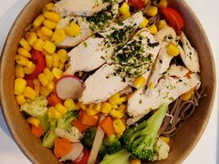 鸡肉薏米烤蔬菜沙拉-dotcom coffee古点咖啡(致真大厦店)