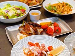 -théATRE茶聚场·餐厅(环球金融中心店)