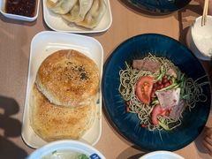 -韩海丽特色美食(秀州路店)