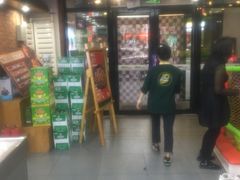 门面-咱屯子铁锅炖直营店(道东大鹰店)