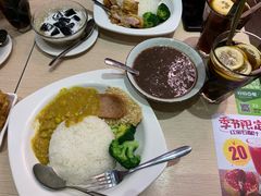 咖喱肉酱鱼扒饭-佰搭果·广式茶餐厅(西华路店)