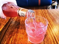 -Ribs & Burgers The Rocks