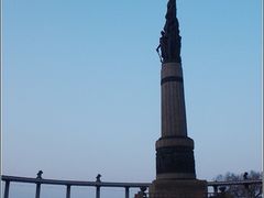 -人民防洪胜利纪念塔